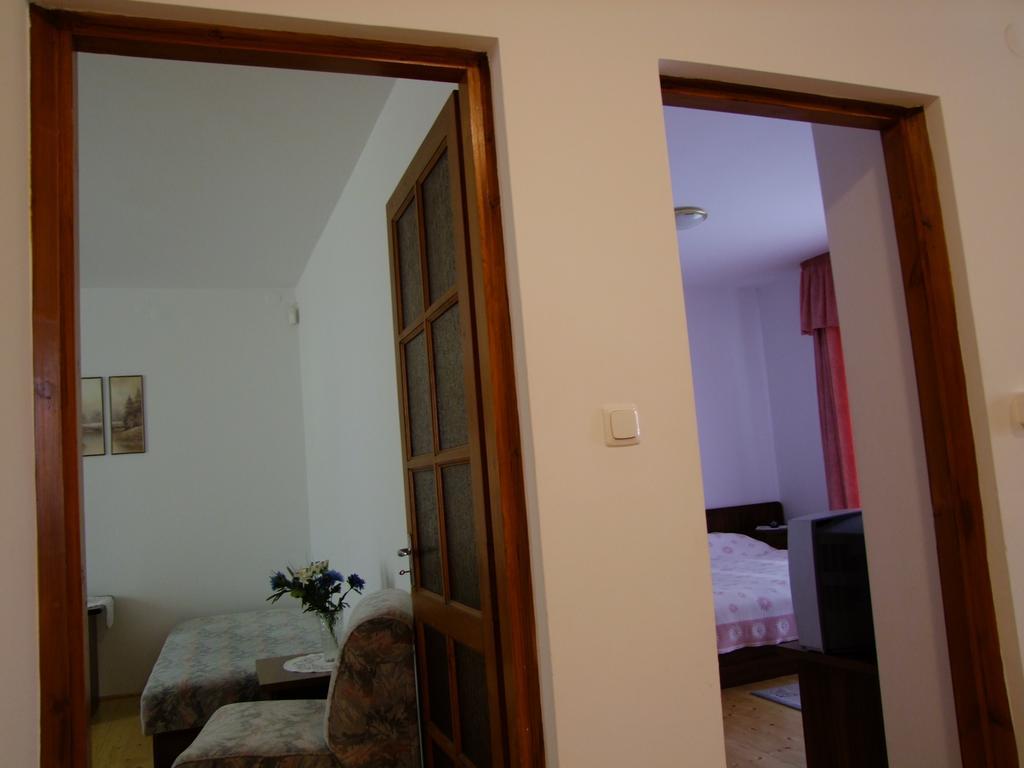 Rajna Apartmanház Bogács Esterno foto