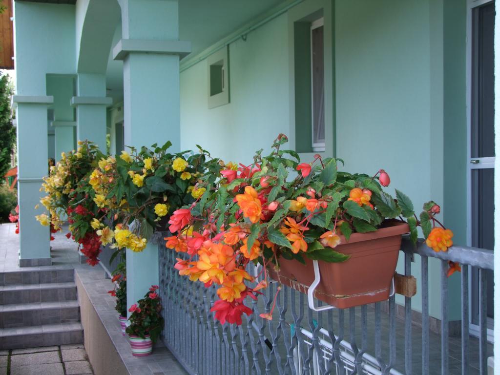 Rajna Apartmanház Bogács Esterno foto